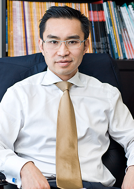 Photo of Dr Francis Chu Hernia Surgeon Miranda Sydney